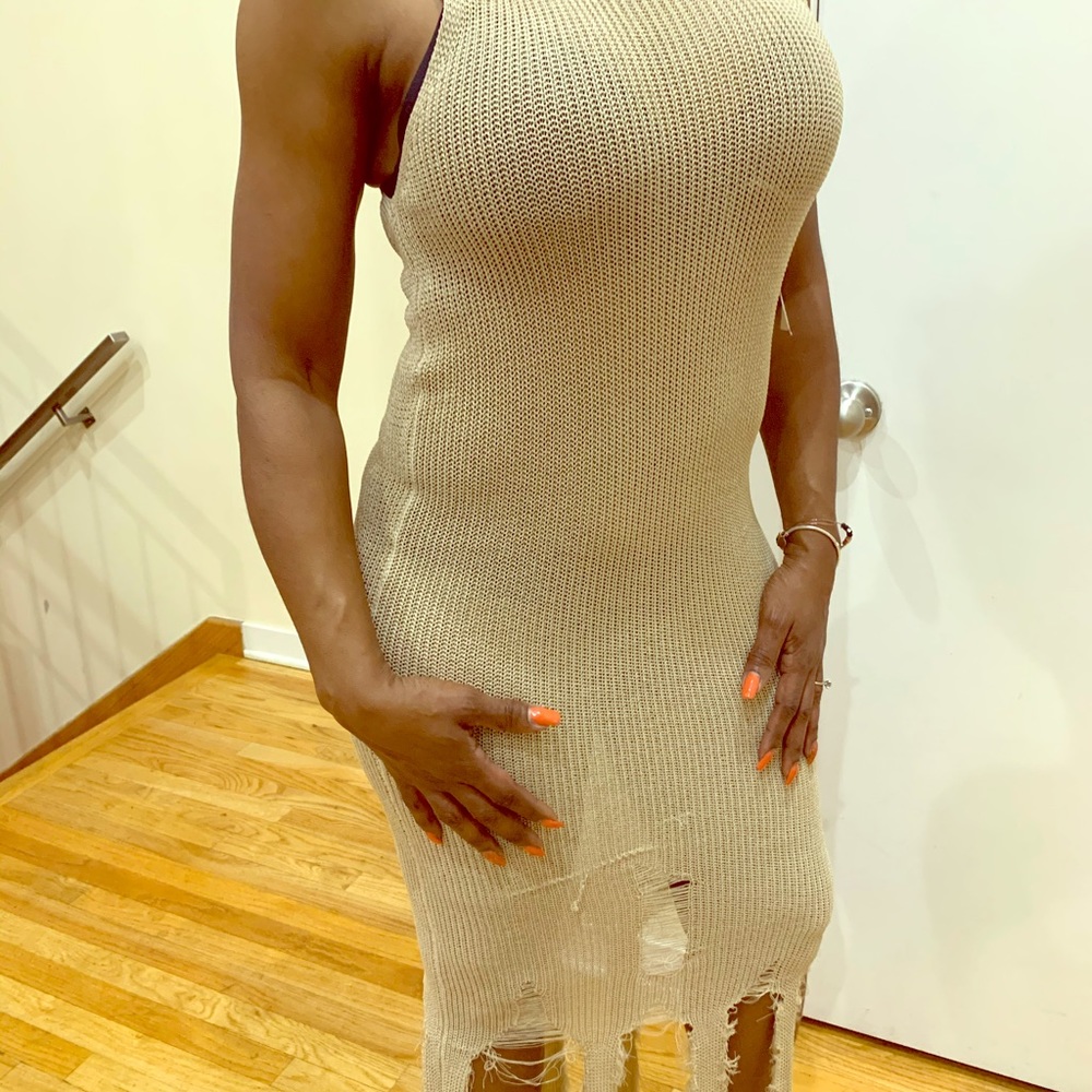Distressed Dress☺️